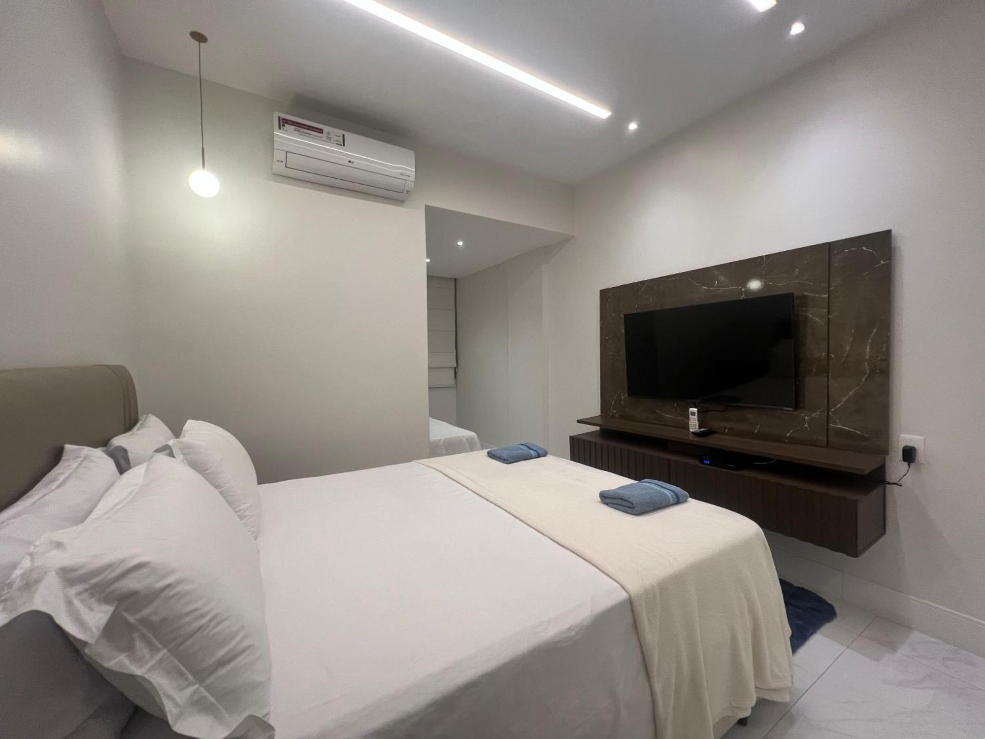 Maravilhoso Apartamento De 2 Quartos Em Copacabana Quadra Da Praia Rio de Janeiro Buitenkant foto